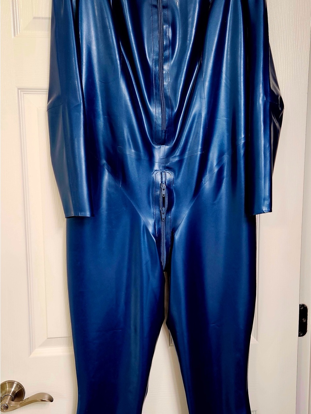 Women's Latex Full-Body Catsuit